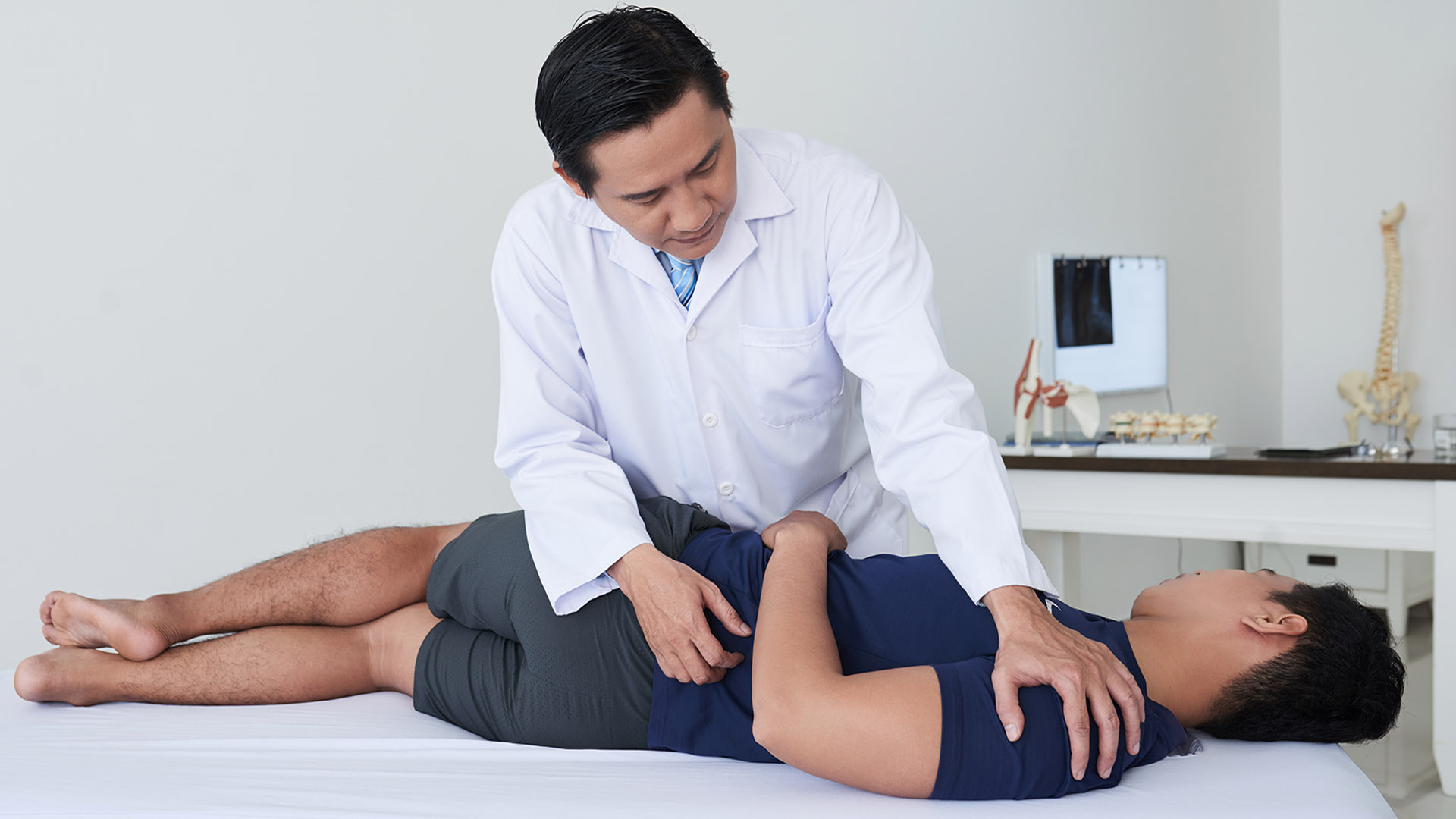 Top Tips And Tricks To Locate The Right Chiropractor