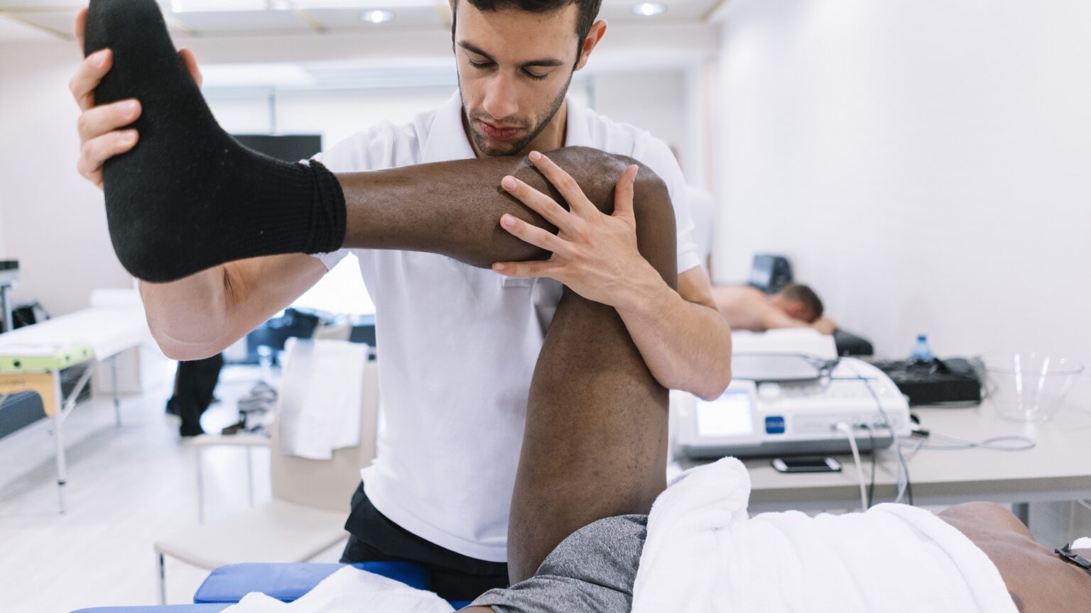 What Do Sports Medicine Doctors Do? Portland Wellness Care